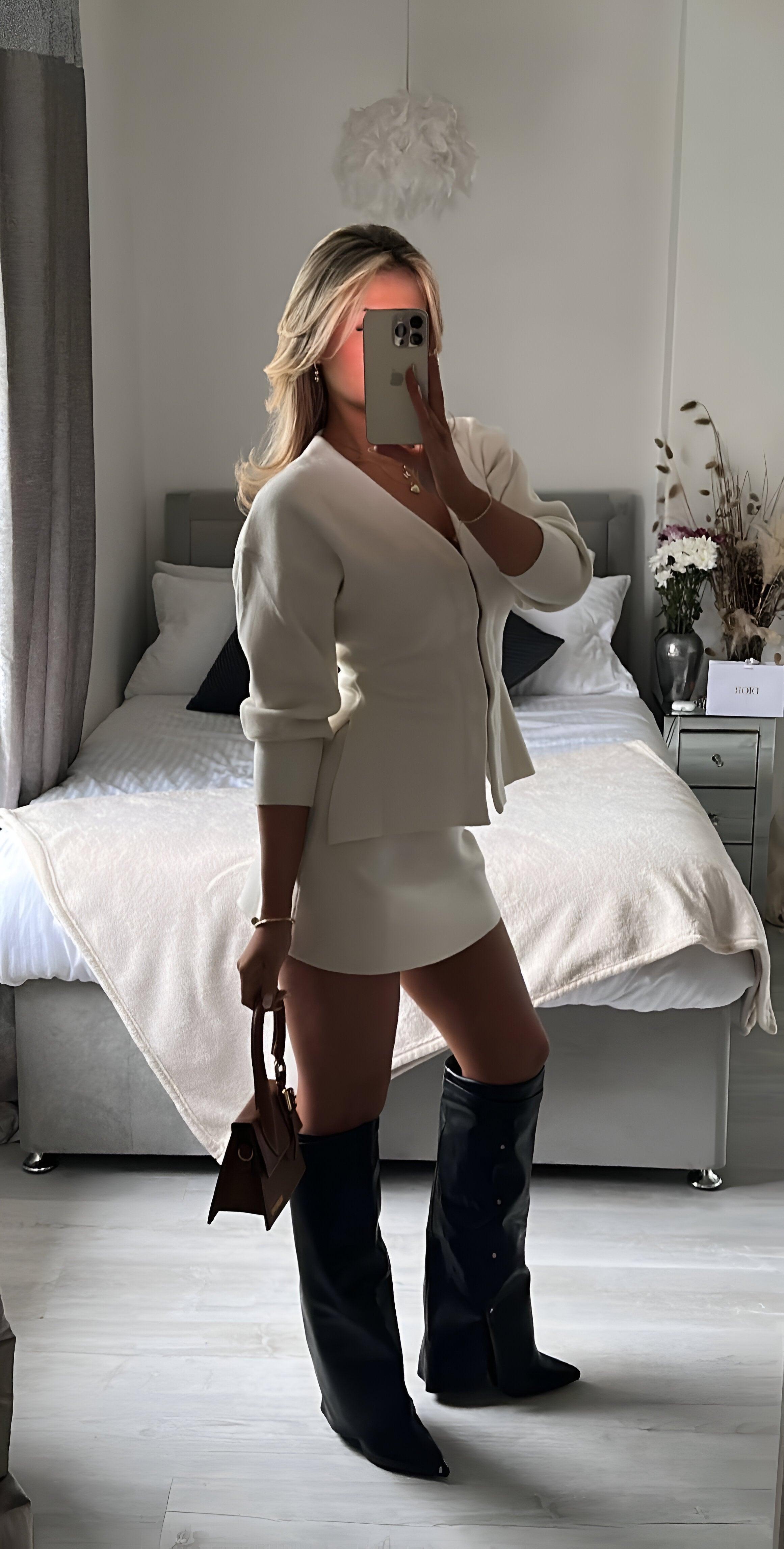 Iduna - Elegant Knitted Set