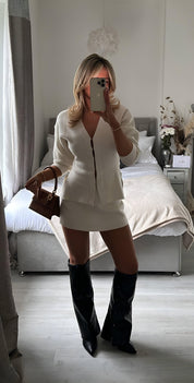 Iduna - Elegant Knitted Set